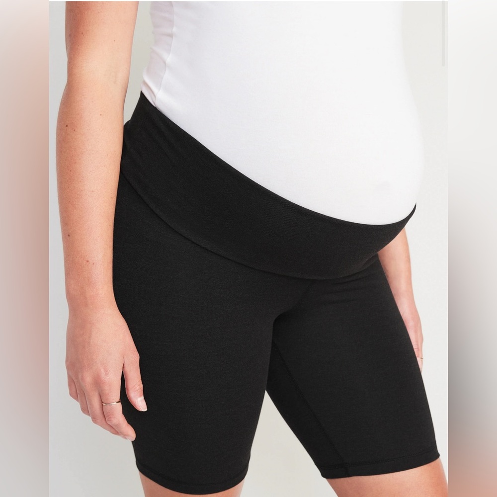 Old Navy Maternity Shorts